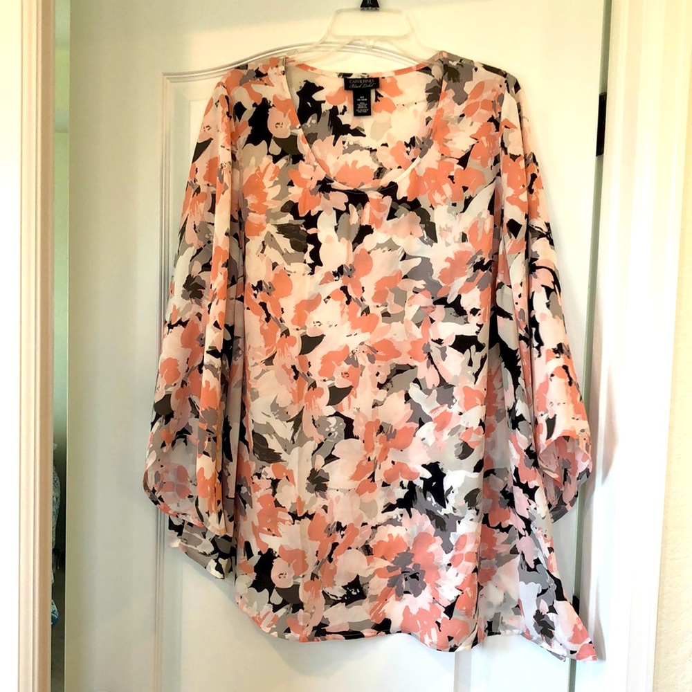 0x Catherine’s Black Label Blouse